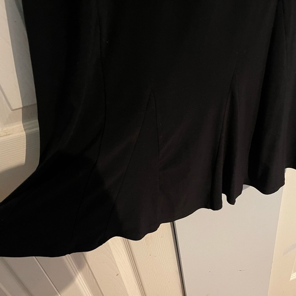 Black fitted dress - Picture 5 of 6